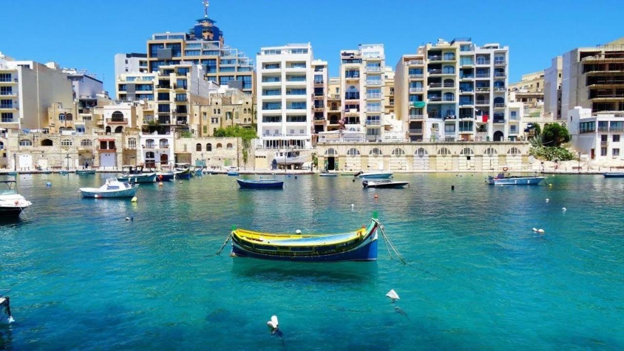 Spacious 3 Bedroom Apartment In The Heart Of St Julians Saint Julian's Luaran gambar