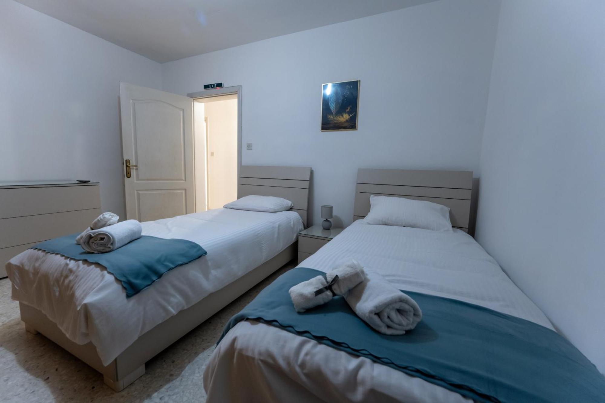 Spacious 3 Bedroom Apartment In The Heart Of St Julians Saint Julian's Luaran gambar