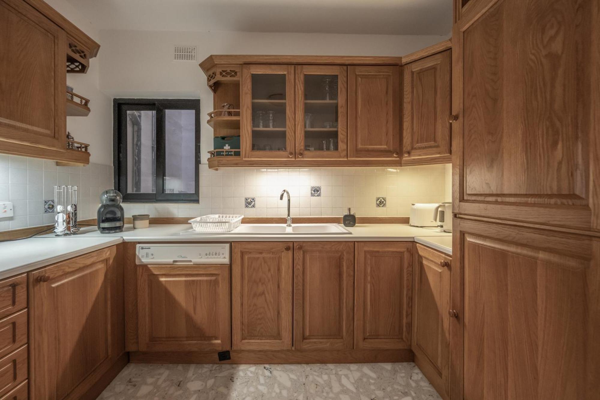 Spacious 3 Bedroom Apartment In The Heart Of St Julians Saint Julian's Luaran gambar