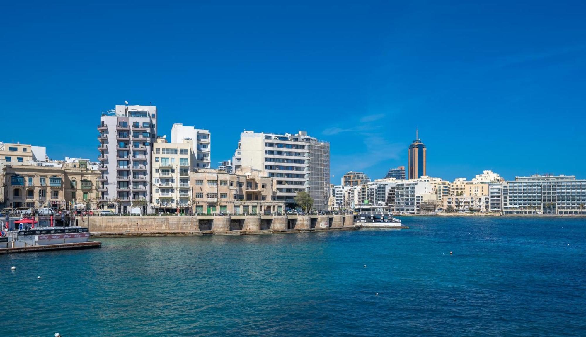 Spacious 3 Bedroom Apartment In The Heart Of St Julians Saint Julian's Luaran gambar